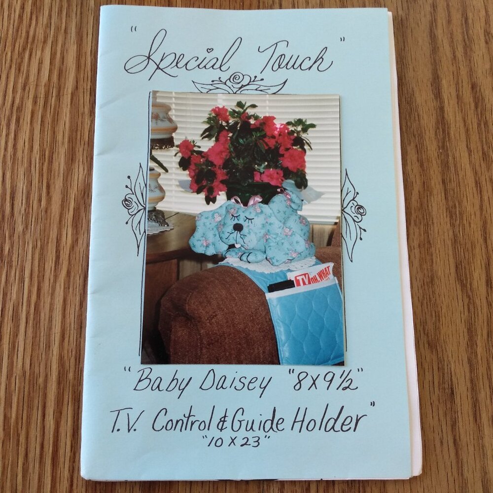 Vintage Stuffed Dog Phone T.V. Remote Holder Sewing Pattern